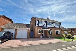 Front/Parking- click for photo gallery
